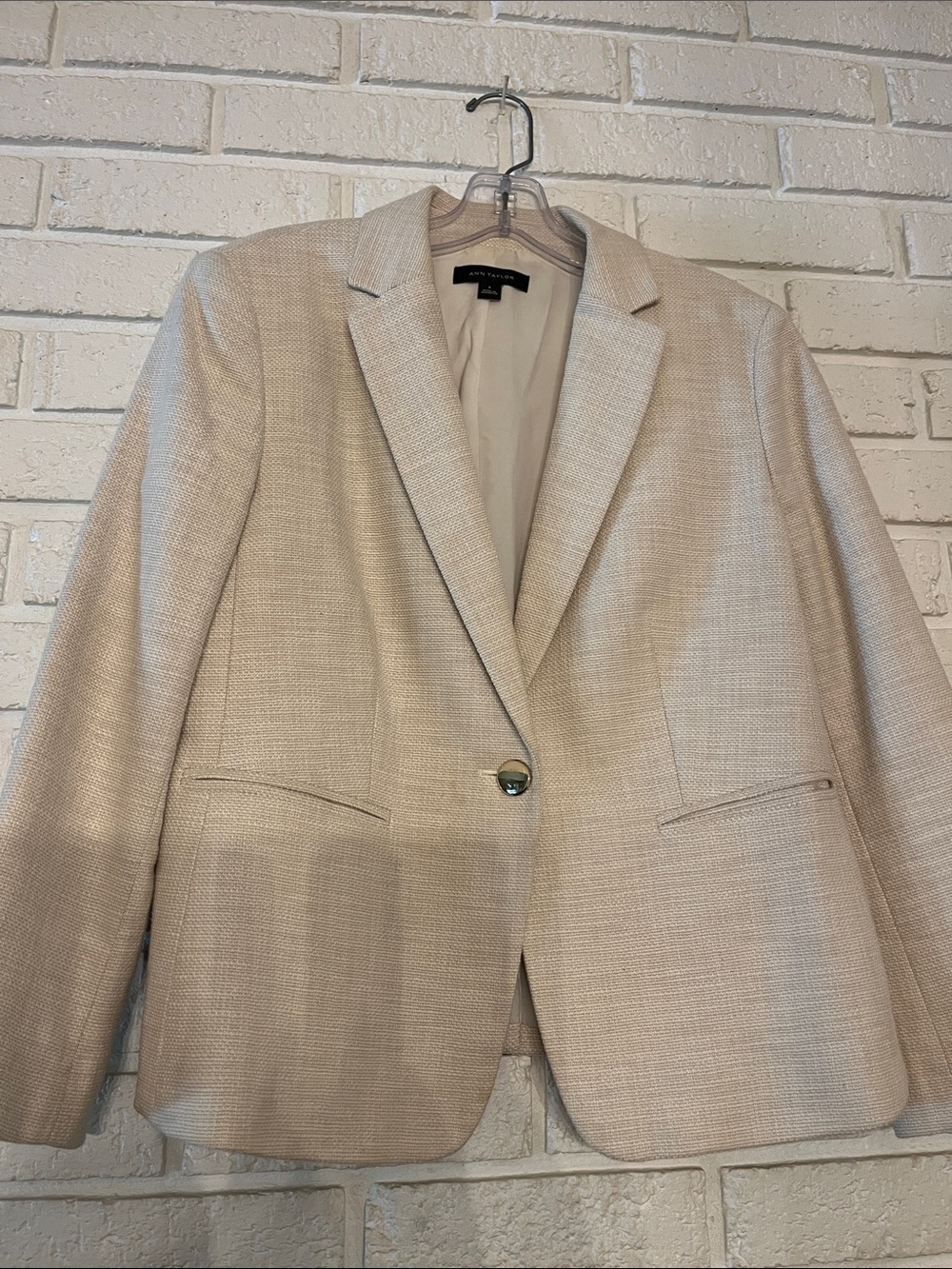Ann Taylor Beige Textured Single-Button Blazer